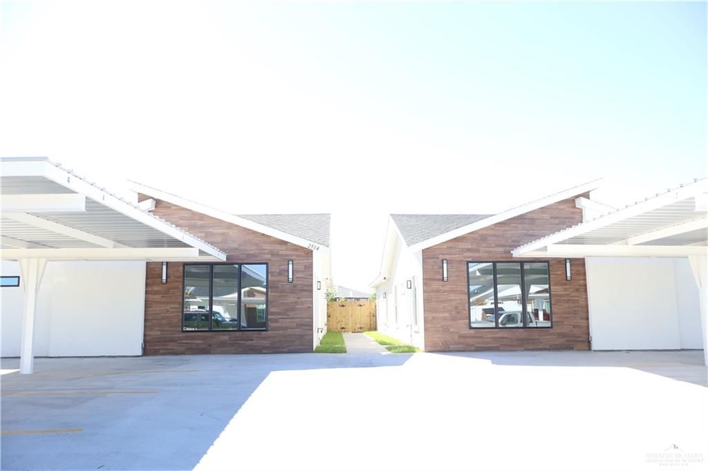2304 E San Andrea Street 1, Edinburg, TX 78504