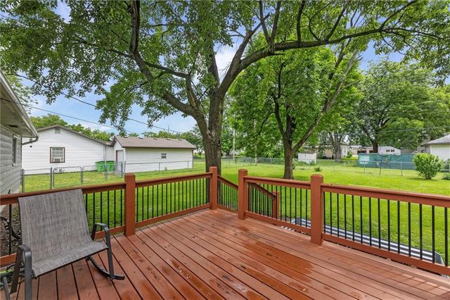 623 Walnut Street, Wellsville, KS 66092