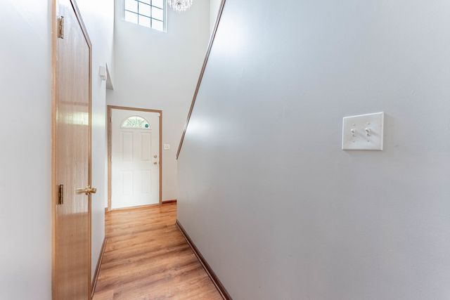 5302 Meadowbrook Street, Plainfield, IL 60586