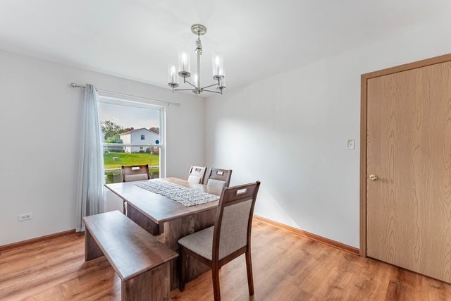 5302 Meadowbrook Street, Plainfield, IL 60586