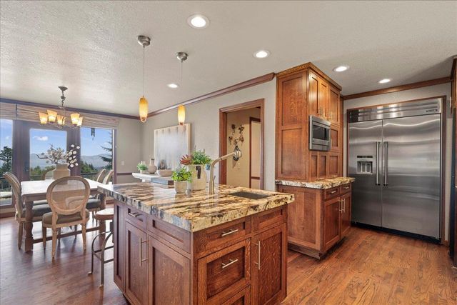 19960 Skyline Boulevard, Los Gatos, CA 95033