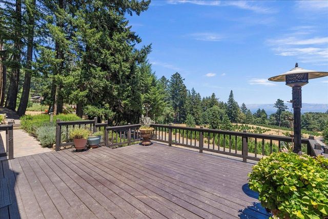 19960 Skyline Boulevard, Los Gatos, CA 95033