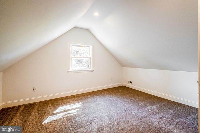 204 N HURON DR, Oxon Hill, MD 20745