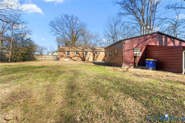 14608 Rivermont Rd, Chester, VA 23836