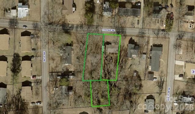 324 17th Avenue NE, Hickory, NC 28601