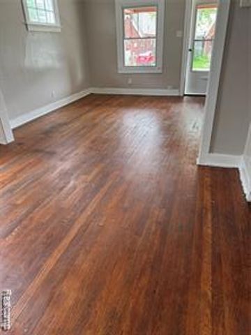 7821 Mead Street, Dearborn, MI 48126