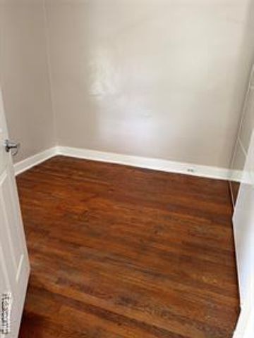 7821 Mead Street, Dearborn, MI 48126