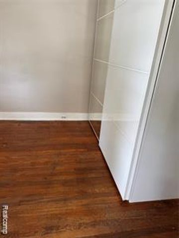 7821 Mead Street, Dearborn, MI 48126