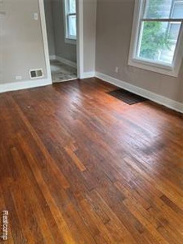 7821 Mead Street, Dearborn, MI 48126