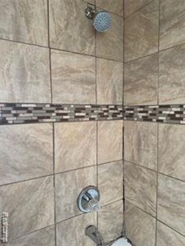 7821 Mead Street, Dearborn, MI 48126