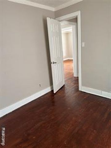 7821 Mead Street, Dearborn, MI 48126