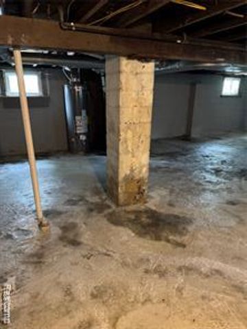 7821 Mead Street, Dearborn, MI 48126