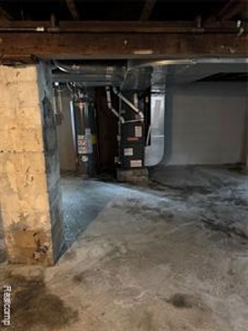 7821 Mead Street, Dearborn, MI 48126