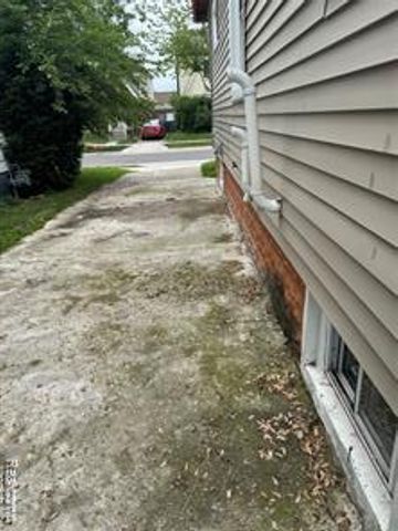 7821 Mead Street, Dearborn, MI 48126