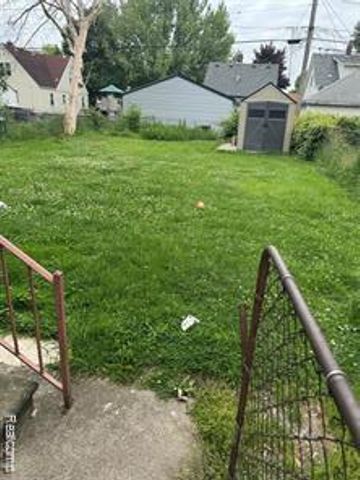 7821 Mead Street, Dearborn, MI 48126