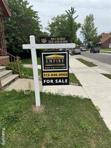 7821 Mead Street, Dearborn, MI 48126