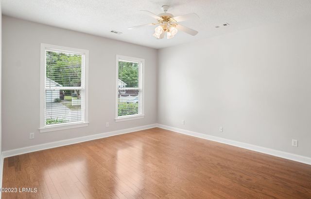 2 Rockville Way, Beaufort, SC 29902