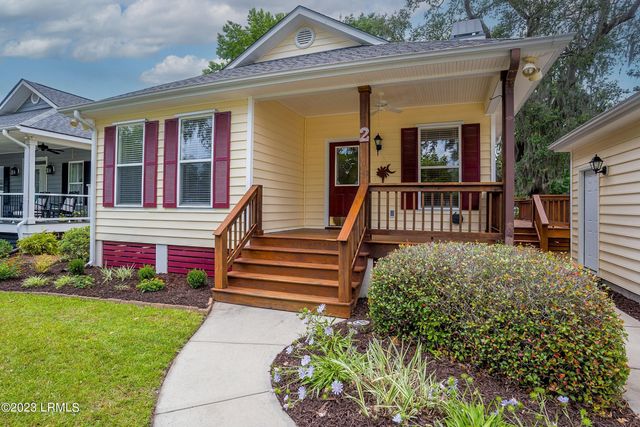 2 Rockville Way, Beaufort, SC 29902