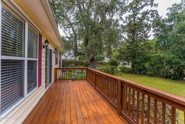 2 Rockville Way, Beaufort, SC 29902
