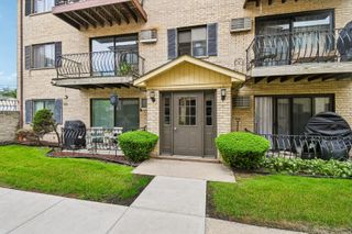 2139 N Harlem Avenue 221, Chicago, IL 60707