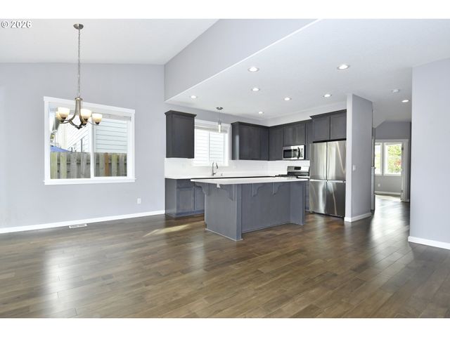 5817 Se 33RD St, Gresham, OR 97080