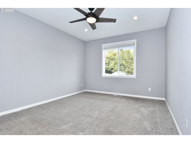 5817 Se 33RD St, Gresham, OR 97080