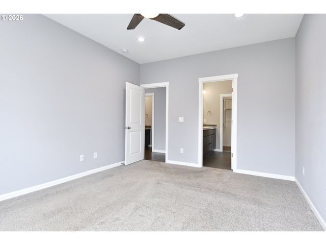 5817 Se 33RD St, Gresham, OR 97080