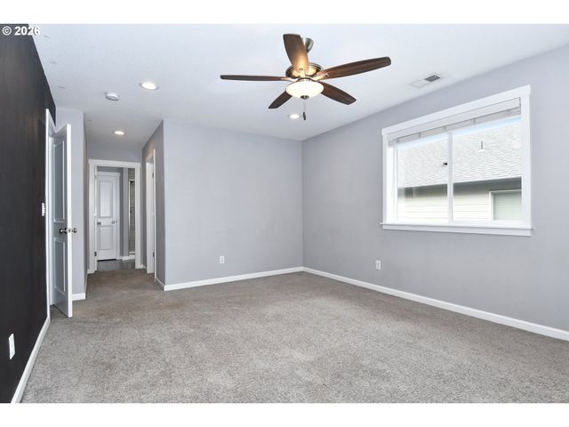 5817 Se 33RD St, Gresham, OR 97080