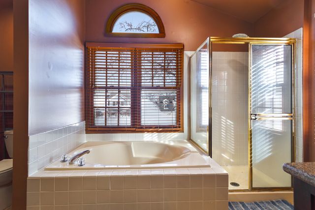 591 Salceda Lane, Mundelein, IL 60060