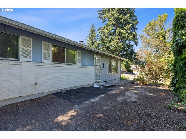990 Nw ANGELINE Ave, Gresham, OR 97030