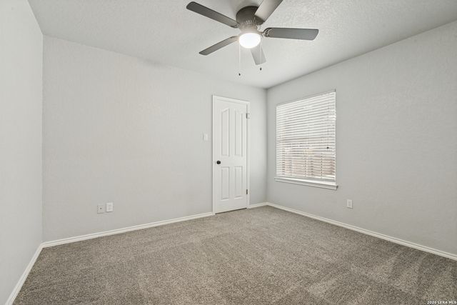 9218 SHADOW CREEK LN, Converse, TX 78109