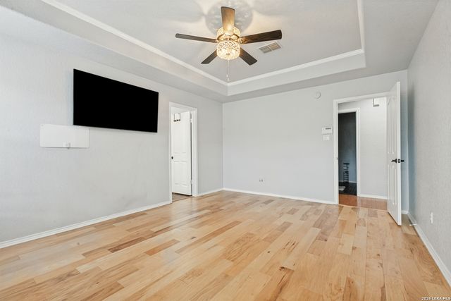 9218 SHADOW CREEK LN, Converse, TX 78109