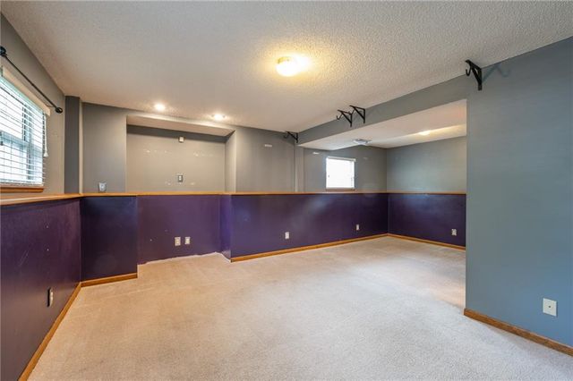 6814 N Liberty Street, Kansas City, MO 64118