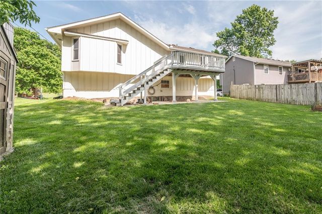 6814 N Liberty Street, Kansas City, MO 64118