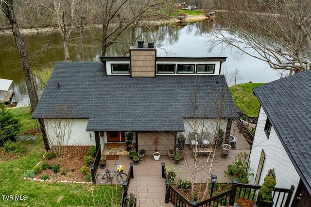 487 Lakeshore Road, Bluff City, TN 37618