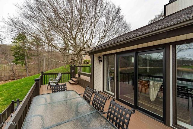 487 Lakeshore Road, Bluff City, TN 37618