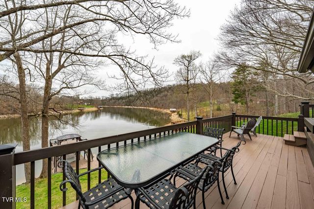 487 Lakeshore Road, Bluff City, TN 37618