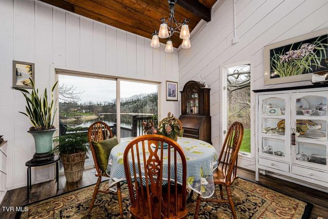 487 Lakeshore Road, Bluff City, TN 37618