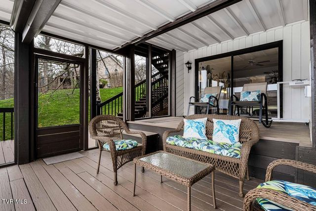 487 Lakeshore Road, Bluff City, TN 37618