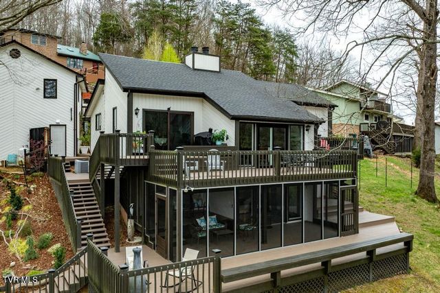 487 Lakeshore Road, Bluff City, TN 37618