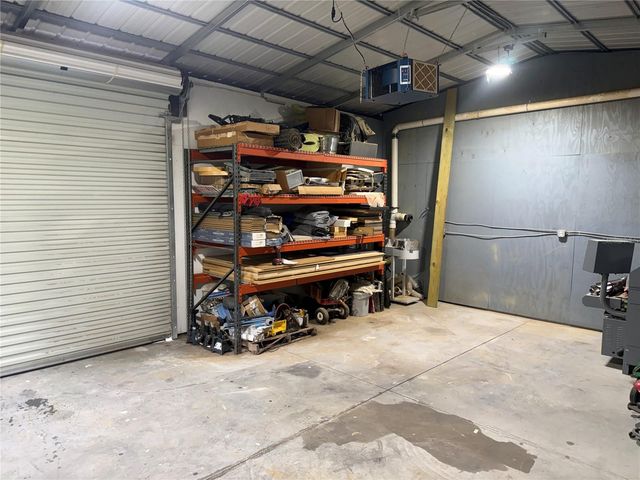 925 E 10TH AVENUE, Mount Dora, FL 32757