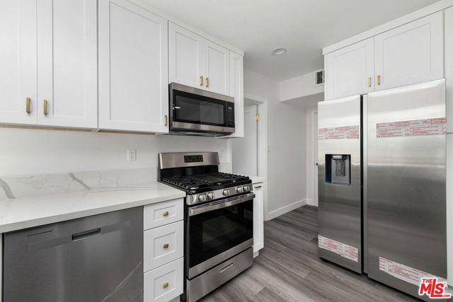 8918 Cadillac Avenue, Los Angeles, CA 90034