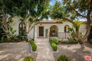 9000 Dorrington Avenue, West Hollywood, CA 90048