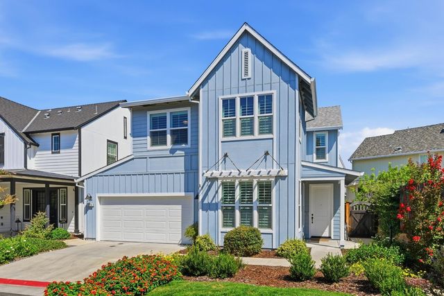 849 Farmhouse Way, Folsom, CA 95630