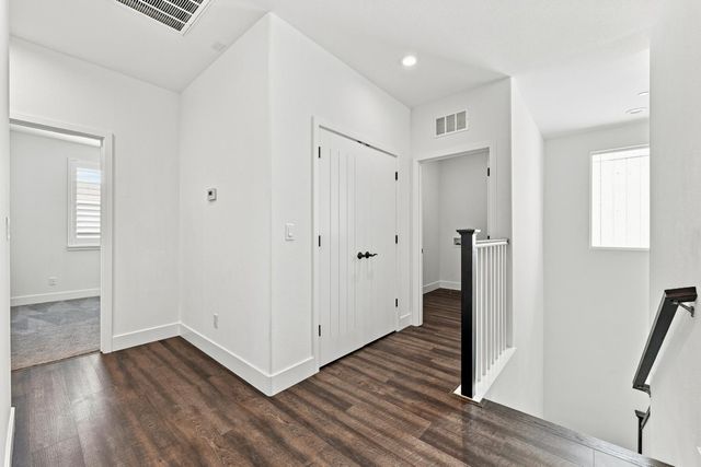 849 Farmhouse Way, Folsom, CA 95630