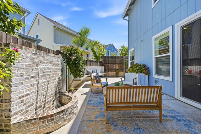 849 Farmhouse Way, Folsom, CA 95630
