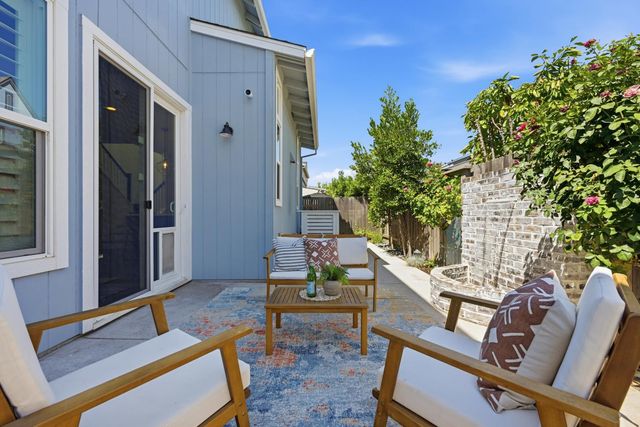 849 Farmhouse Way, Folsom, CA 95630