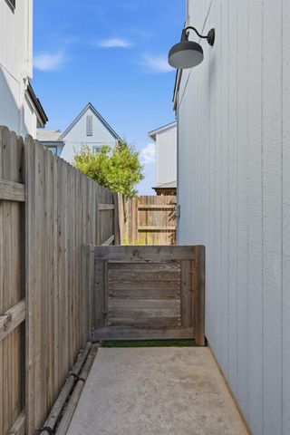 849 Farmhouse Way, Folsom, CA 95630