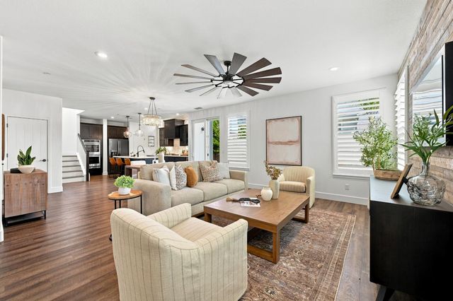 849 Farmhouse Way, Folsom, CA 95630