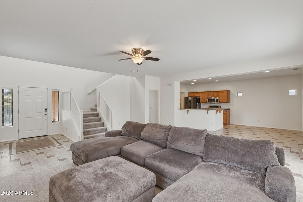 13812 W PORT ROYALE Lane, Surprise, AZ 85379 — photo 3